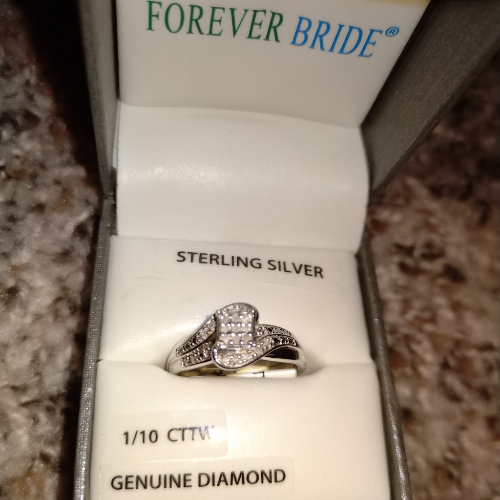 Nwt!! Ss Diamond Promise Ring!